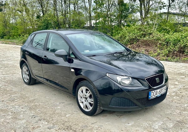 Seat Ibiza cena 13800 przebieg: 230000, rok produkcji 2008 z Wrocław małe 436